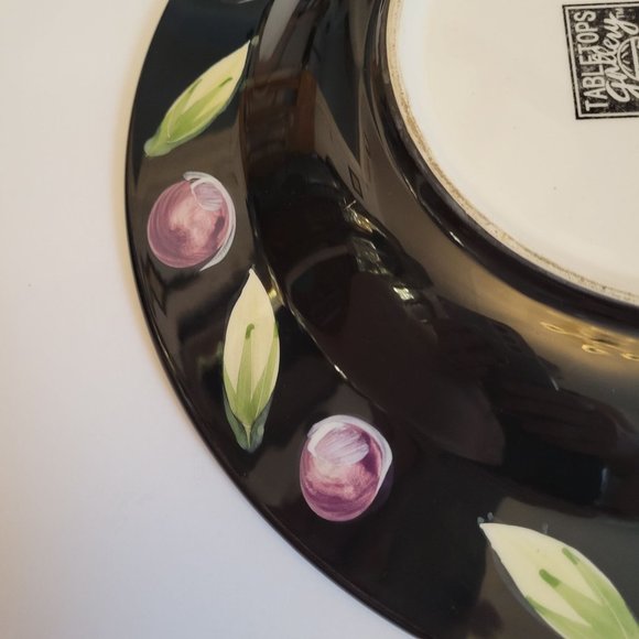 Hand-Painted Tabletops Gallery Midnight Fruit Dinner Plate 12" Black With Apple - Picture 6 of 6